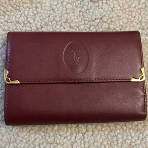 Cartier Vintage 1982 Burgandy Tri Fold Wallet With Kiss Lock ❤️